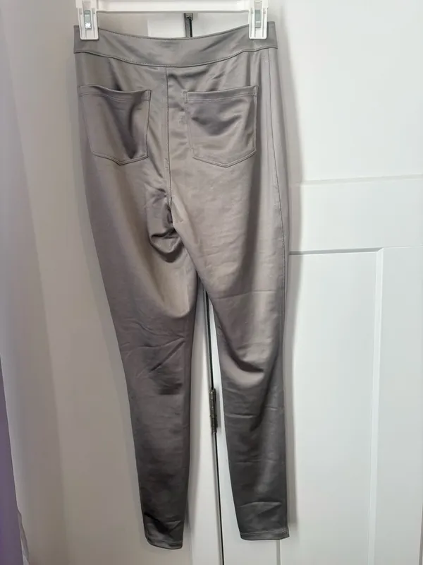 Skims Sliver Legging Size Small Women's Gray - Image 10