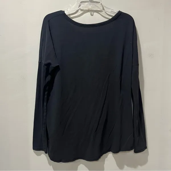 Lululemon Women's Sz 8 Long Sleeve Draped Bum Covering‎ Oversized Shirt Top Yoga - Image 3