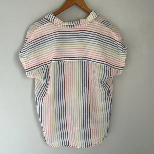 Marine Layer cuffed cotton short sleeved button down shirt. Size XS - Image 3