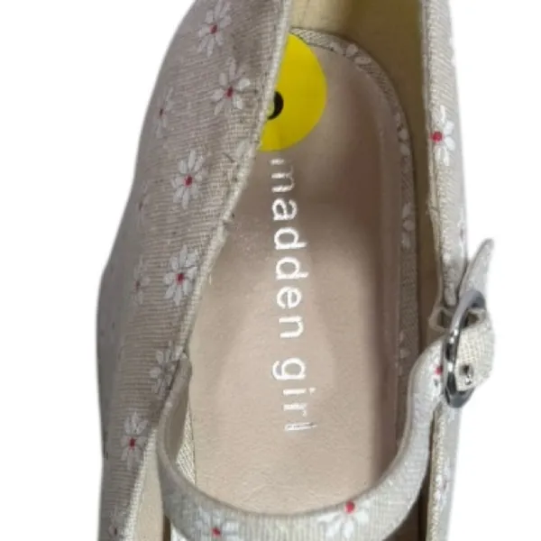 Madden Girl Women's Mantel Mary Jane Flower Print Platform Heels Size 9 Feminine - Image 3