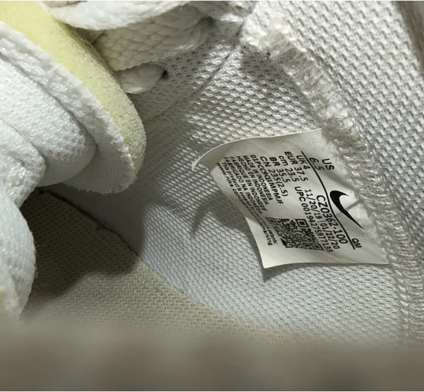Nike Blazer Mid - Image 4