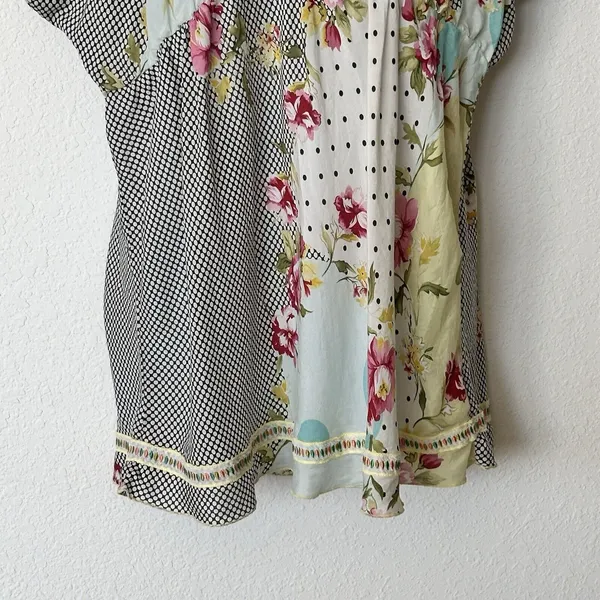 Johnny Was Silk Tunic M floral Embroidered Gathered Waist blouse lightweight - Image 5
