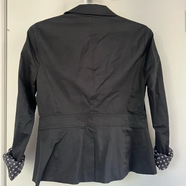 NEW Black Business Blazer from New York & Company - Image 3