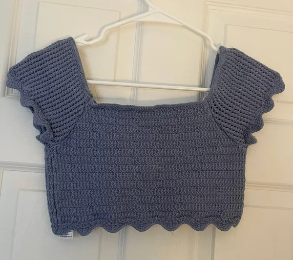 Crochet Bow Top - Image 2