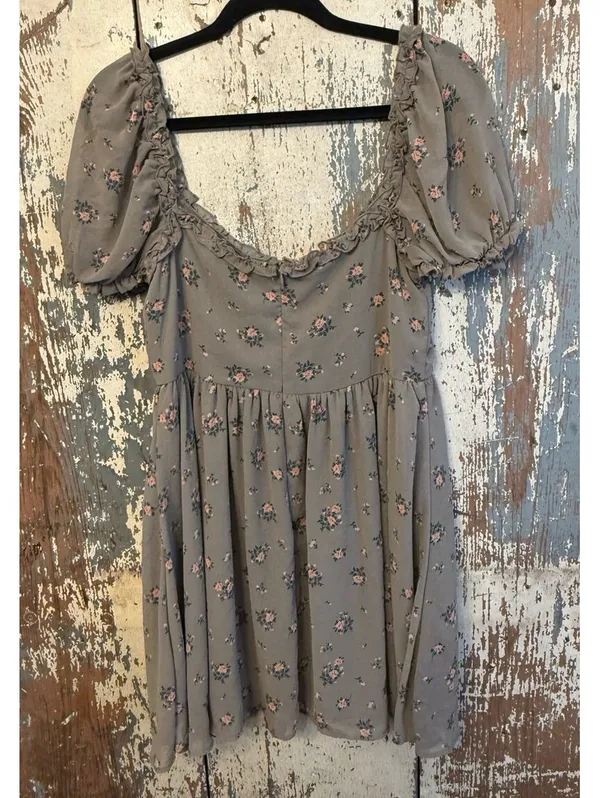 Altar'd State dress mini dress, sage pink floral size Medium - Image 3