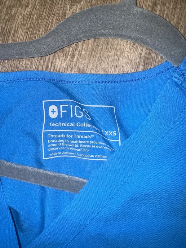 FIGS Scrub Top - Image 3