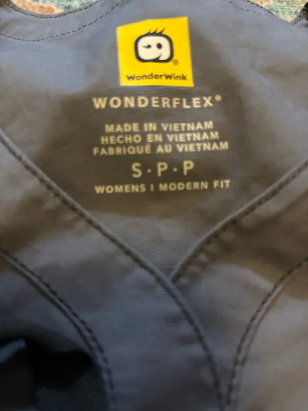 WonderWink Scrubs Set - Image 2