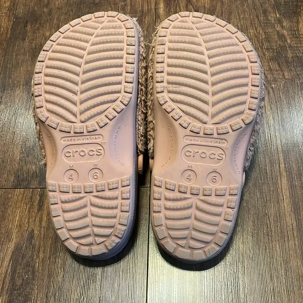 Crocs - Image 8