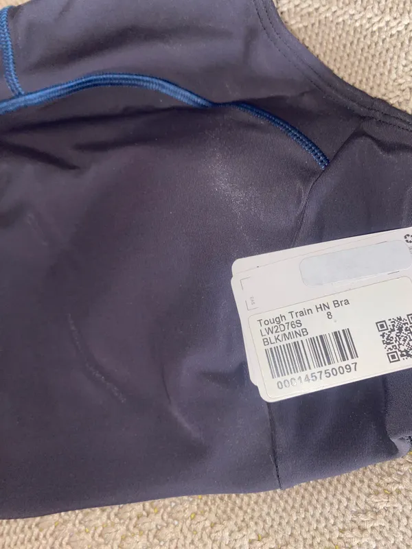 Lululemon Tough Train bra  - Image 4