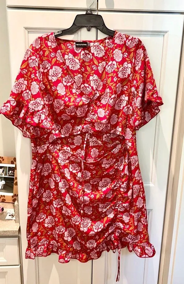 NWOT dress open cut sz 18 - Image 4