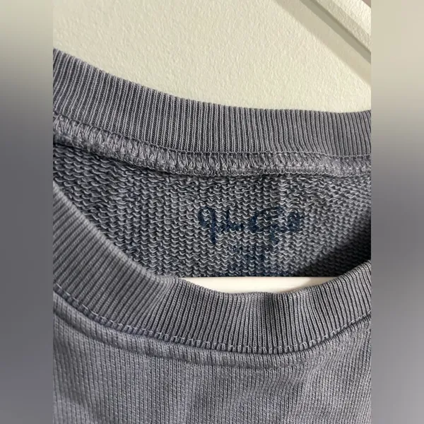 Brandy Melville John Galt Oversized Gray Los Angeles Sweatshirt - Image 3