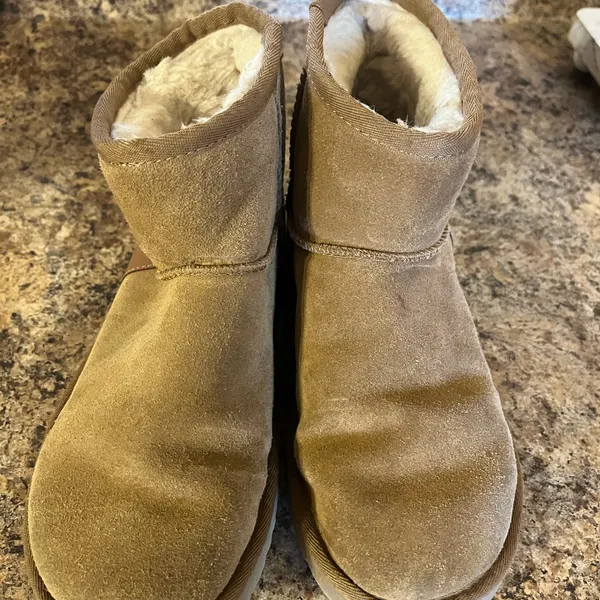 UGG‎ Brown Suede Ankle Booties - Image 4