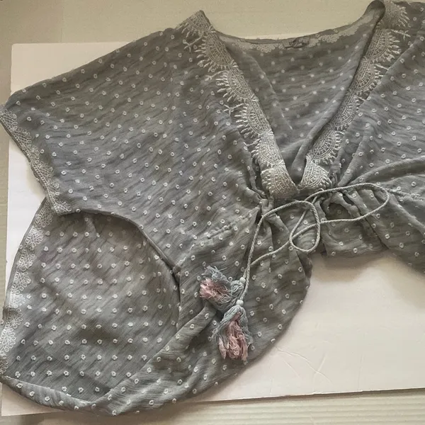 POL sheer swiss dot gray pom tunic cover up top, size large - Image 2