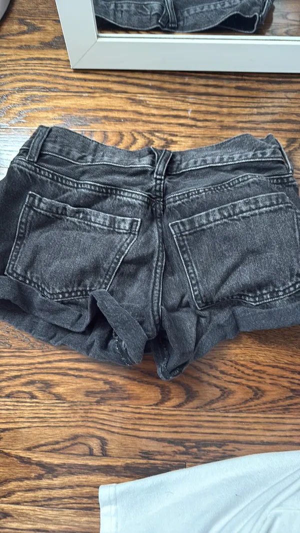 Garage Jean Shorts - Image 3