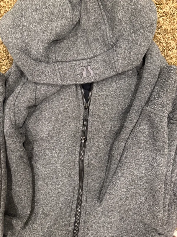 Lululemon Full-Zip Scuba Hoodie Grey 8 - Image 3