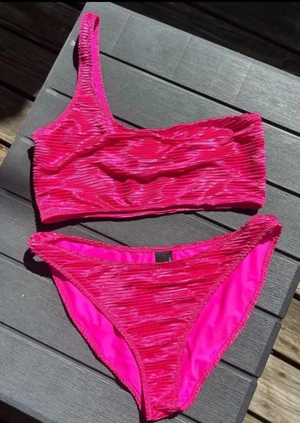 Triangl Bikini - Image 2