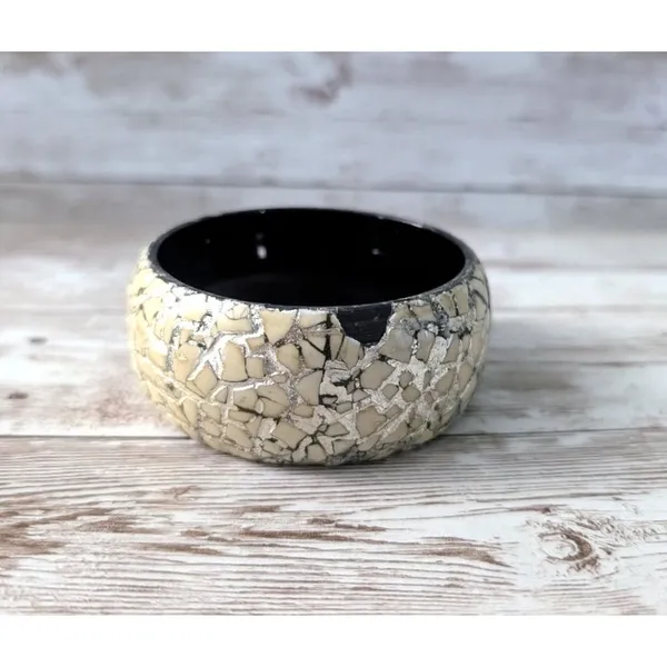 Vintage Bracelet - Dark Cream & Silver Tone Crackled Design (Damaged) - Image 5