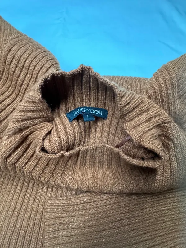 Orange Fall Sweater Brown Size L - Image 2