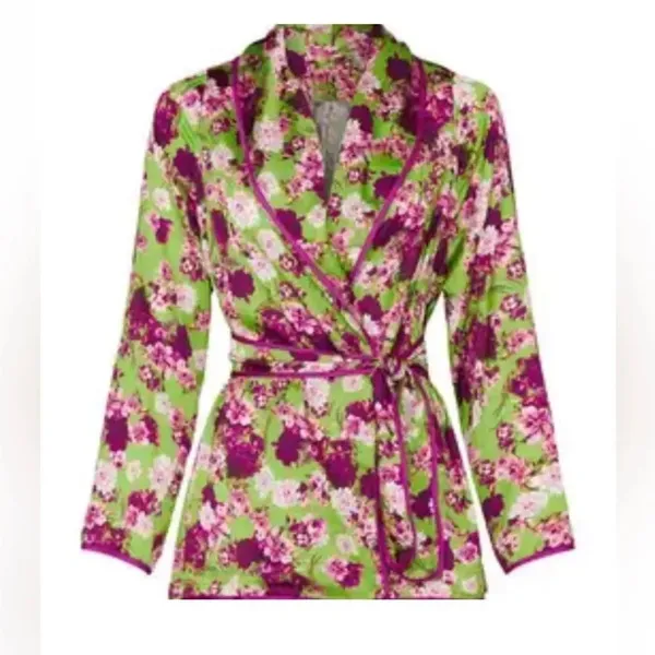 Giovanni Nicolai Floral Print Green & Purple Wrap Top(Size Medium - Image 2