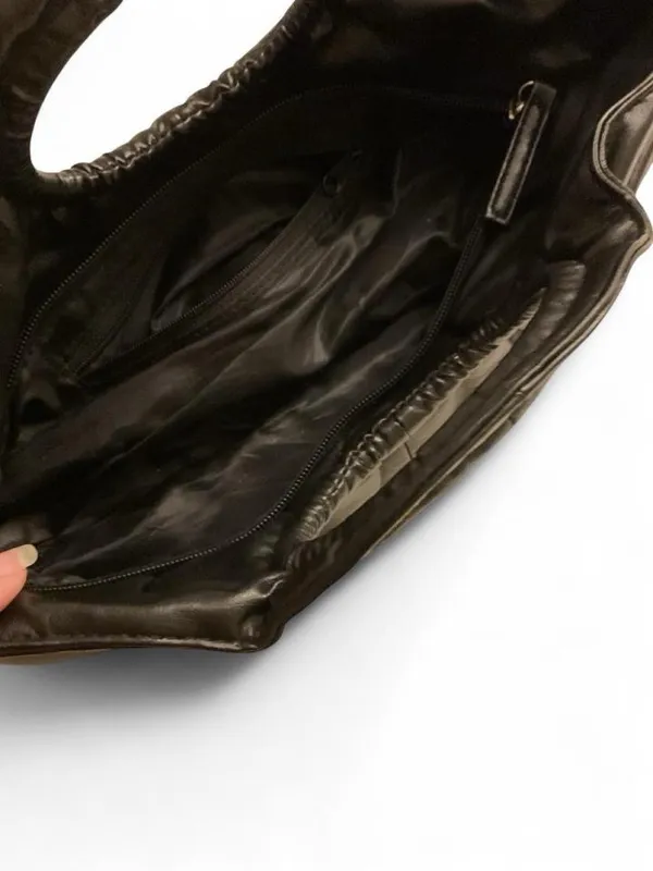 NWOT Giannini Black Ruched Handbag - Image 7