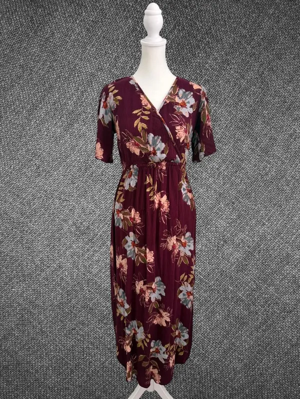 Patrons Of Peace Burgundy Floral Rayon Midi Dress Size Small - Image 3