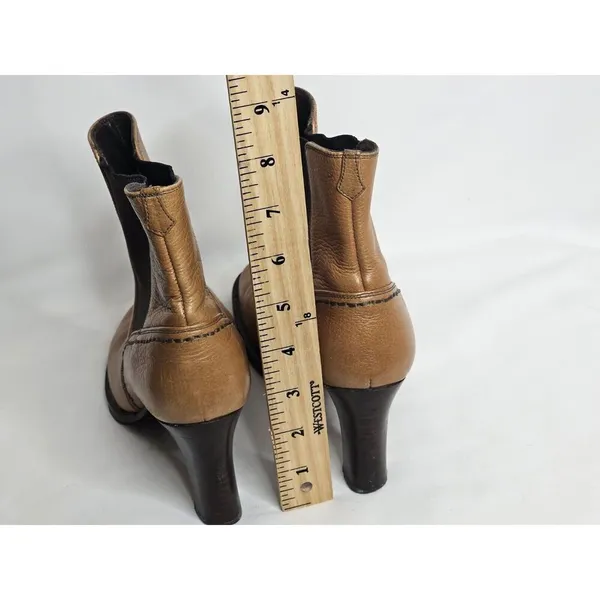 COLE HAAN Country Vibram‎ Sole Brown Leather Ankle Boots Womens Size 6B - Image 4