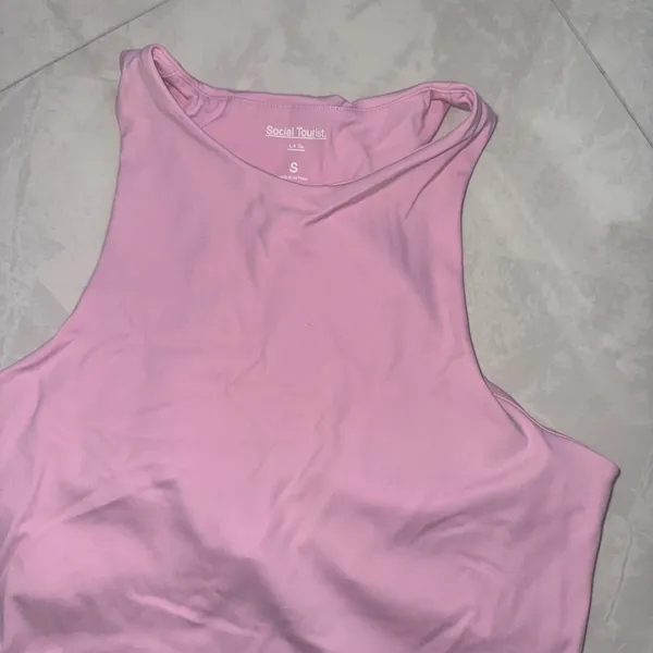 Project Social T Top Tank - Image 2