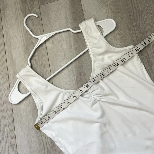 Amour Vert Tank Top cinched bust sleeveless womens White (small) contemporary - Image 3