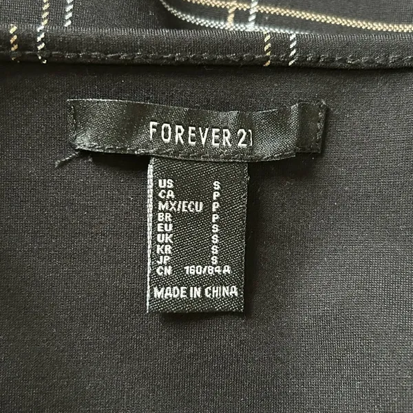 Forever 21 plaid dress size S - Image 3