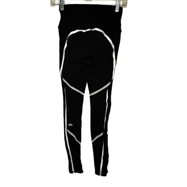 Alo‎ Yoga Black Pants - Image 6