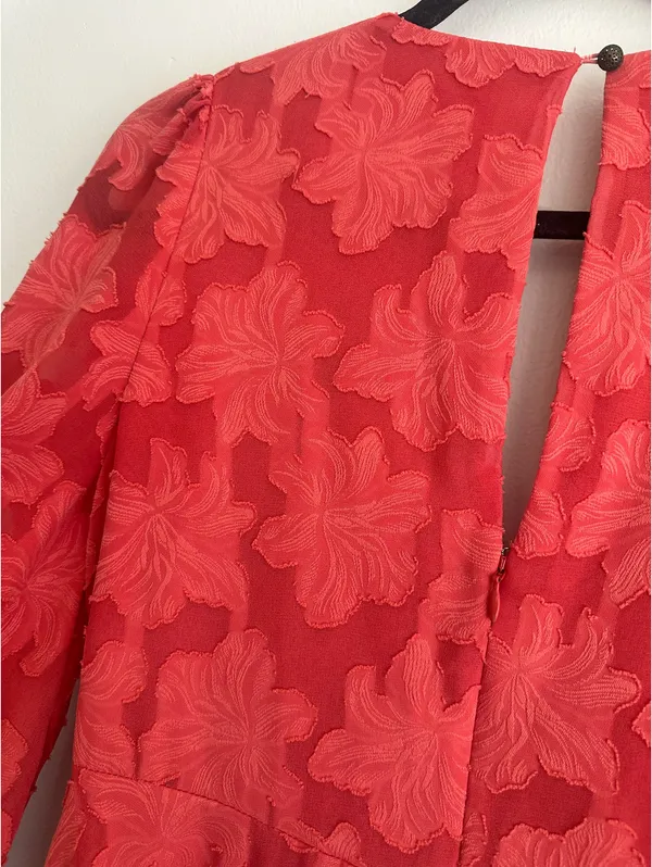 Anthropologie Jacquard Plunge Mini Dress Red Floral Textured Size 0 - Image 6
