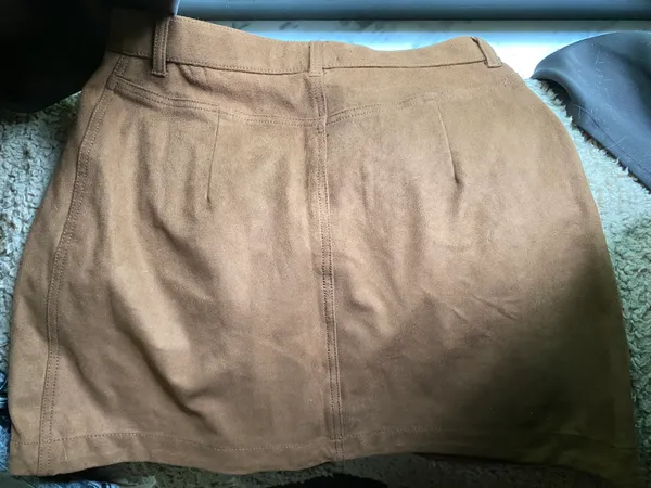 Abercrombie Vegan Suede Skirt - Image 4