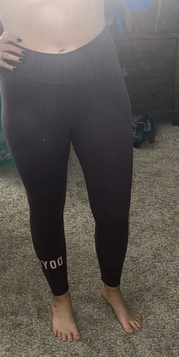 DOYOUEVEN Leggings - Image 4
