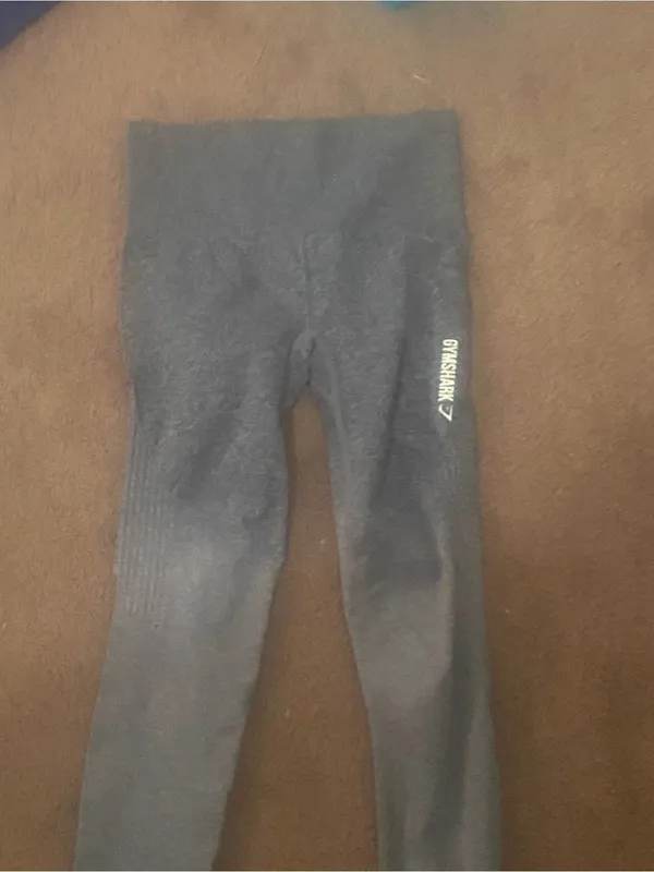 Gymshark xs leggings in Heather Gray - Image 4