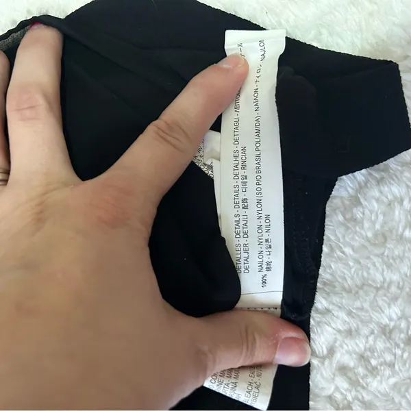Zara trafaluc women’s medium black blouse - Image 7