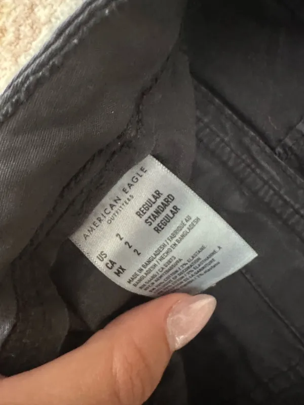 American Eagle Cargo Pants - Image 2
