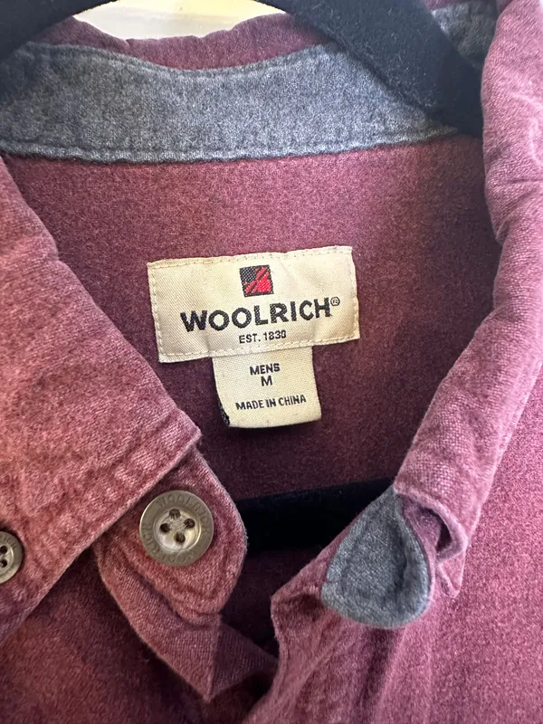 Woolrich Burgundy Faded Button Up Shirt Men’s M Vintage Feel - Image 3