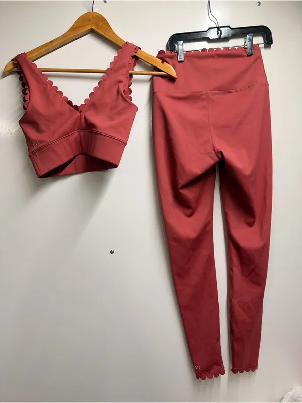 IVL Collective Scalloped set in rose size 2 woman’s activewear - Image 8