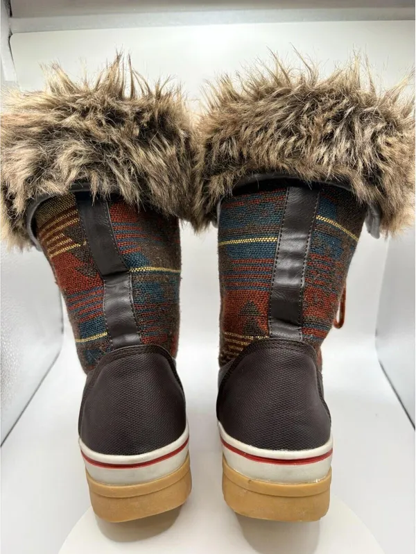 Celebrity Pink Mid-Calf Snow Boots Brown Aztec Faux Fur Lace-Up 7M Women - Image 2