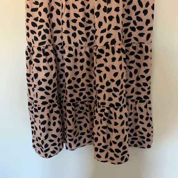 Amazon Women’s Small Tan Black Spotted Animal Print Midi Tiered Dress - Image 3