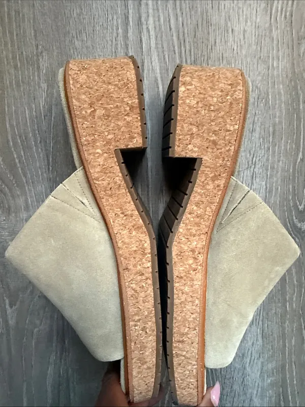 Vince Maddy-B suede cork platform sandals 9.5 - Image 4