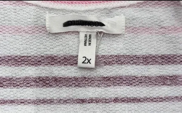 Maurices Women’s Striped Criss Cross Back Sweatshirt Plus Size 2X NWOT - Image 4