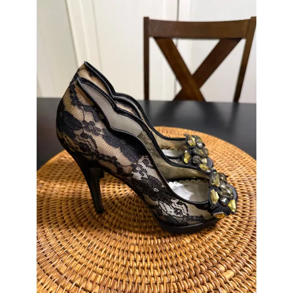 Lulu Townsend Womens Black‎ Lace Crystal Embellished Peep Toe pump size 8 - Image 6