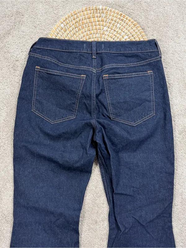 Abercrombie & Fitch Women’s High Rise Boot Cut Jeans in Dark Blue 30 - Image 7
