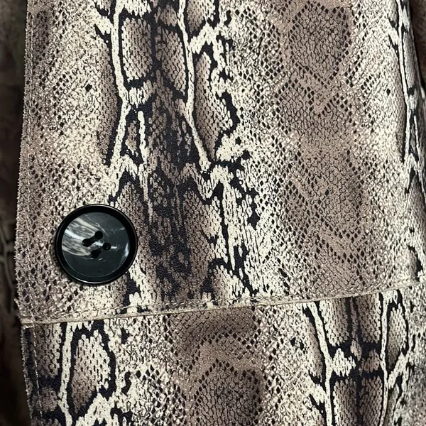 Blank NYC Snake Charmer Vegan Suede Jacket Duster Animal Print Boho Western - Image 6