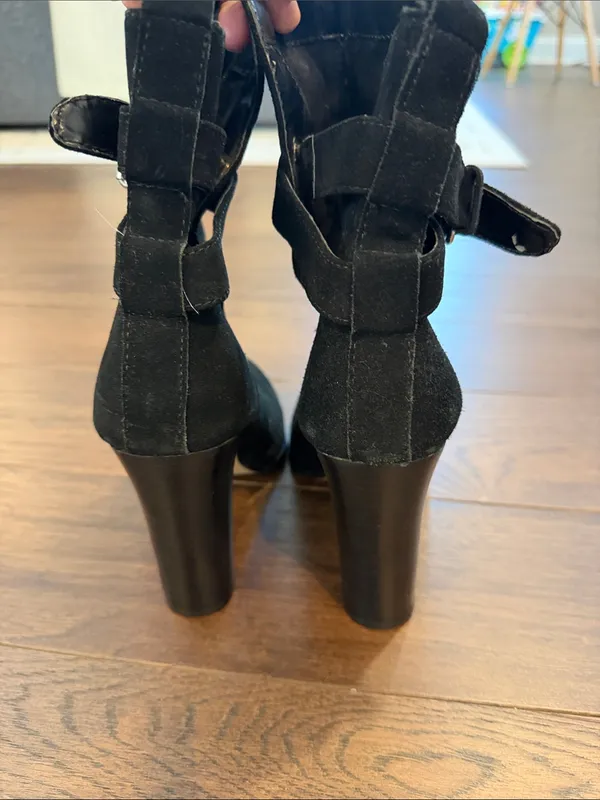 Dolce Vita Black Suede Mid-Calf Heeled Boots with Buckle Size 9 - C8-069 - Image 10