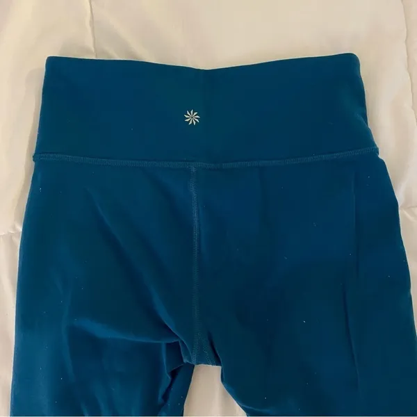 Athleta High Rise‎ Chaturanga Capri Leggings - Image 2