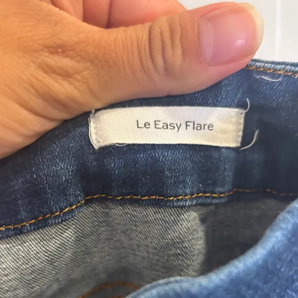 FRAME Le Easy Flare Jeans Raw Hem Medium Wash High Rise Size 27 - Image 3