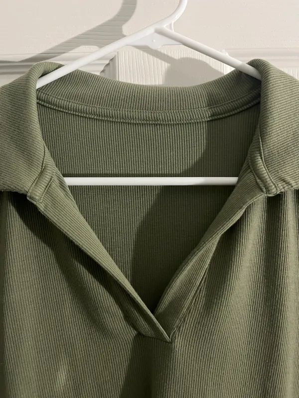 Old Navy Cropped Polo - Image 2