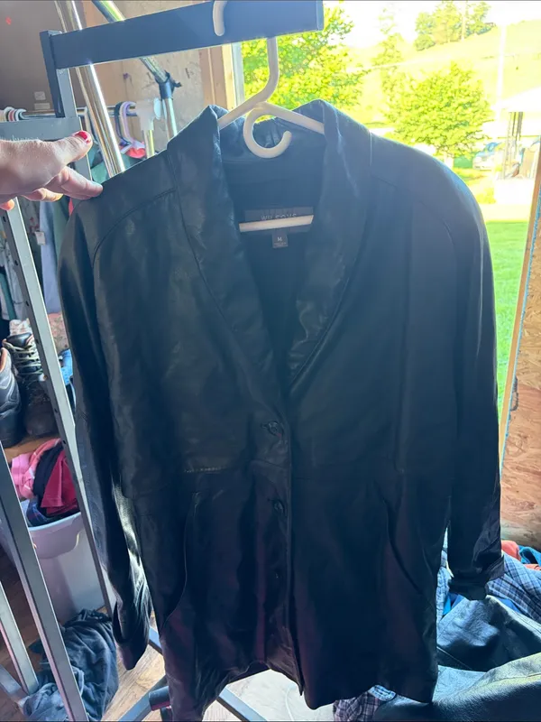 Wilsons Leather Black Button-Front Leather Blazer Coat Med - Image 5